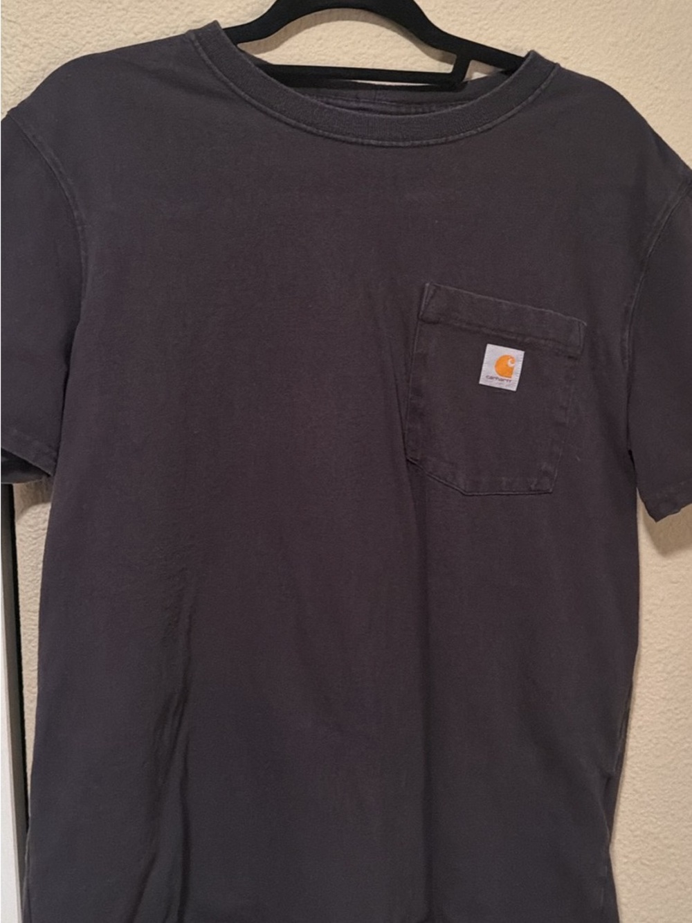 Carhartt Short-Sleeve Pocket Tee in Charcoal